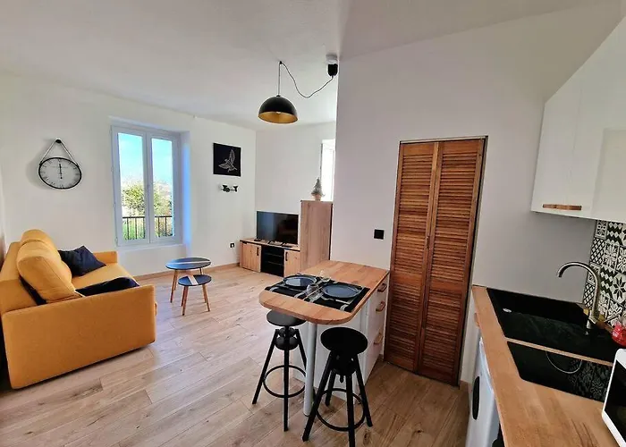 Appartement Jolie Vue / Proche Rue De Siam